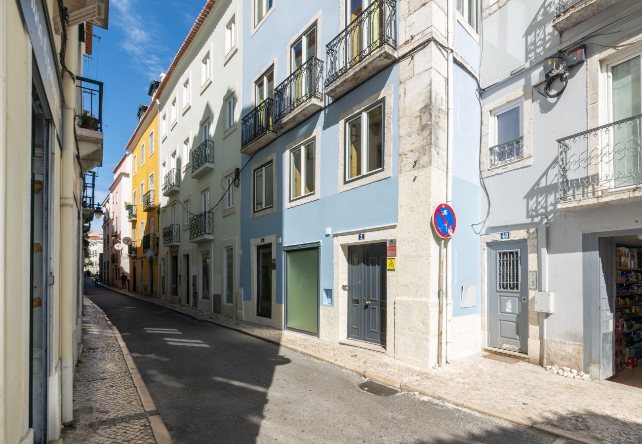 Apartamento em Lisboa - Refúgio Acolhedor no Centro de Lisboa com Piscina e Espreguiçadeiras #4