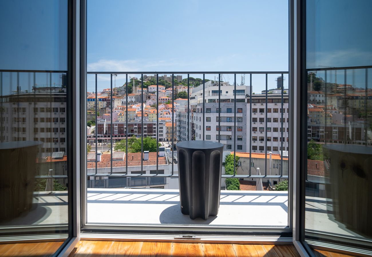 Apartamento em Lisboa - Apartamento com Varanda Panorâmica, Piscina e Vista Cidade