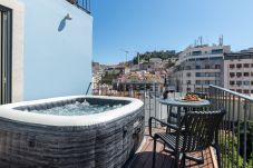 Apartamento em Lisboa - Terraço privativo com jacuzzi no... Apartamento em Lisboa - Terraço privativo com jacuzzi no...