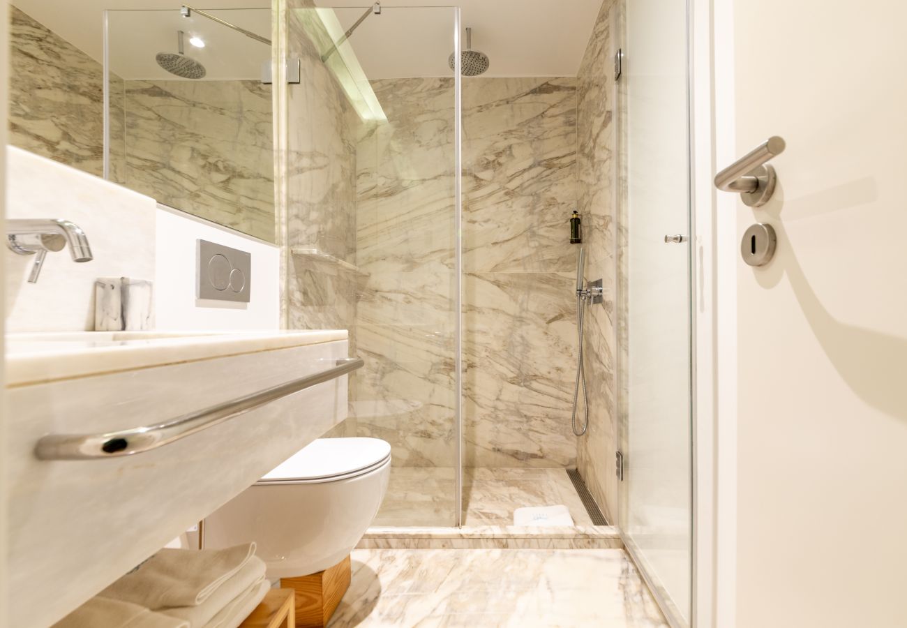 Apartamento em Lisboa -  Apartamento com Jacuzzi no Terraço e vista panorâmica da cidade e piscina 