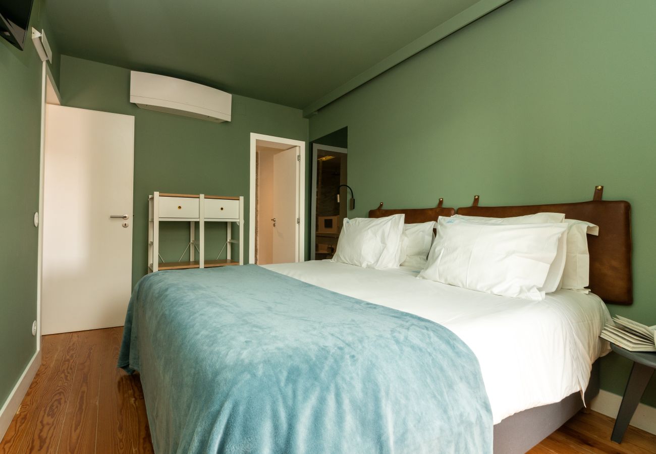 Apartamento em Lisboa -  Apartamento com Jacuzzi no Terraço e vista panorâmica da cidade e piscina 