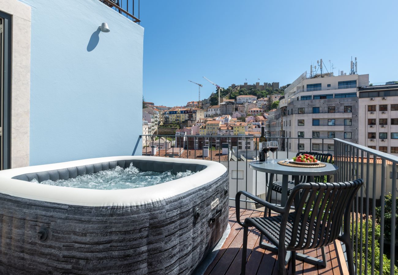 Apartment in Lisbon - Downtown Retreat with Private Terrace, Jacuzzi & Pool