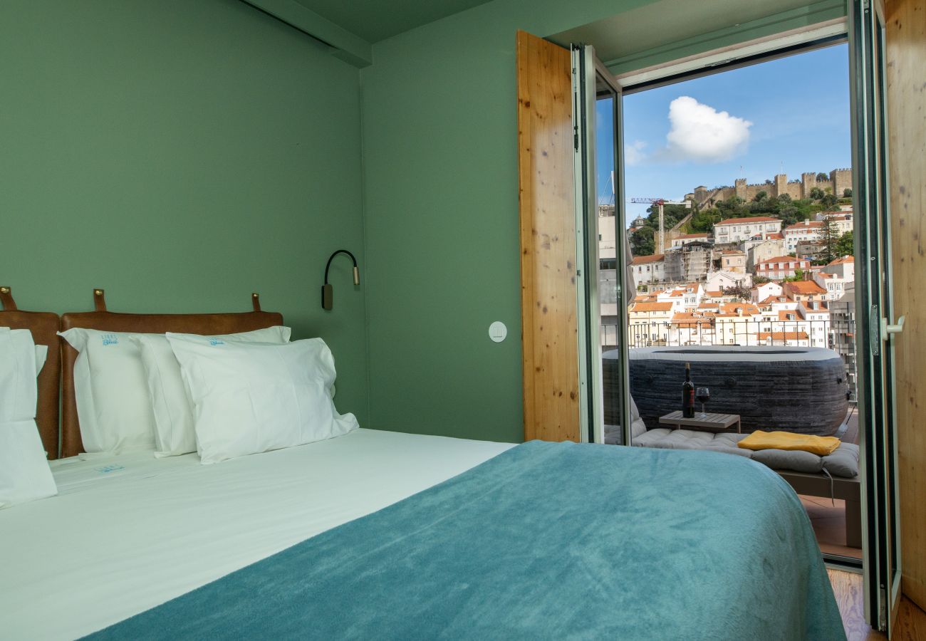 Apartment in Lisbon - Downtown Apartment with Terrace, Jacuzzi & Pool