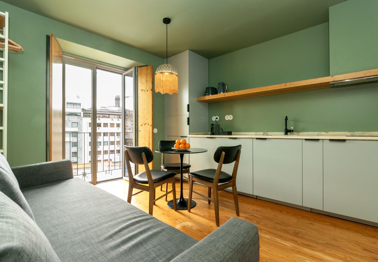 Apartment in Lisbon - Downtown Apartment with Terrace, Jacuzzi & Pool