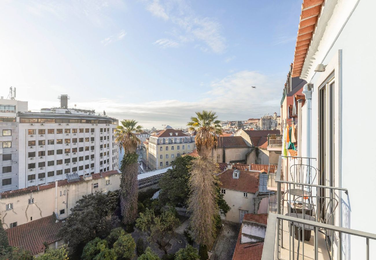 Apartamento en Lisboa ciudad - Apartamento con Balcón Panorámico, Piscina y Vistas a la Ciudad