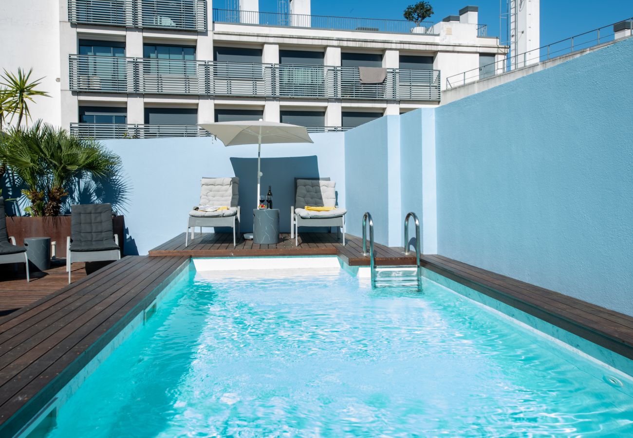 Apartamento en Lisboa ciudad - Apartamento con Balcón Panorámico, Piscina y Vistas a la Ciudad