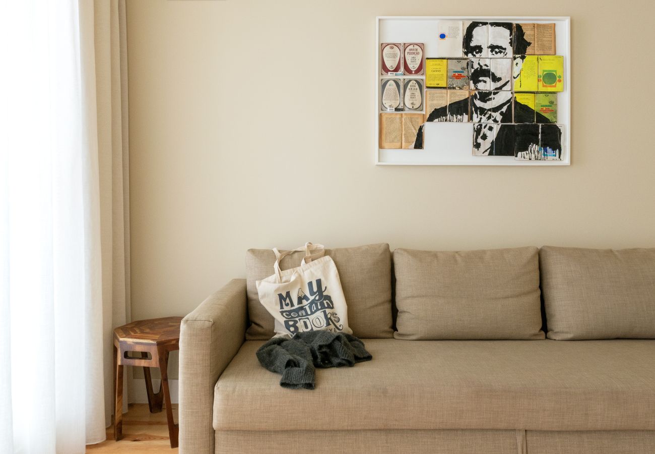Apartamento en Lisboa ciudad - Amplio Apartamento con Terraza, Jacuzzi, Piscina y Vistas al Castillo de San Jorge