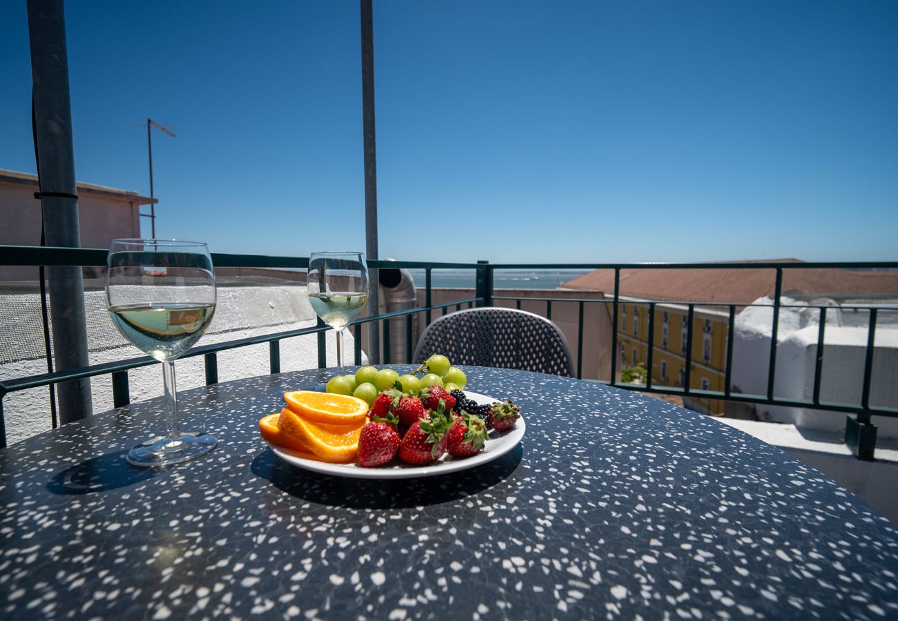 Apartamento en Lisboa ciudad - Apartamento en Alfama con Acceso a Terraza y Vistas al Río
