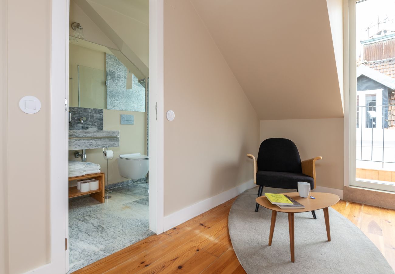 Appartement à Lisbonne - Penthouse avec Balcon, Piscine et Vue sur le Château et la Ville