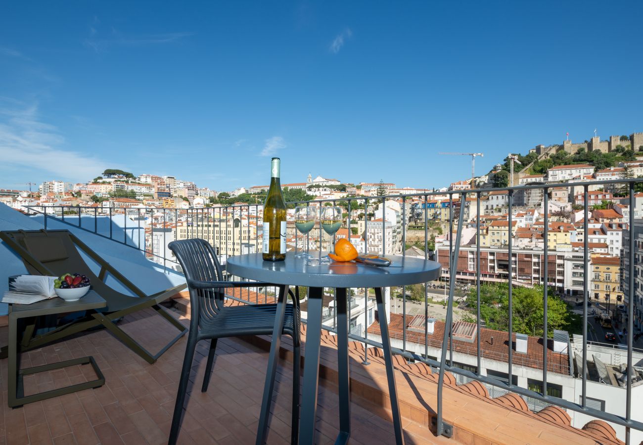 Appartement à Lisbonne - Penthouse avec Balcon, Piscine et Vue sur le Château et la Ville