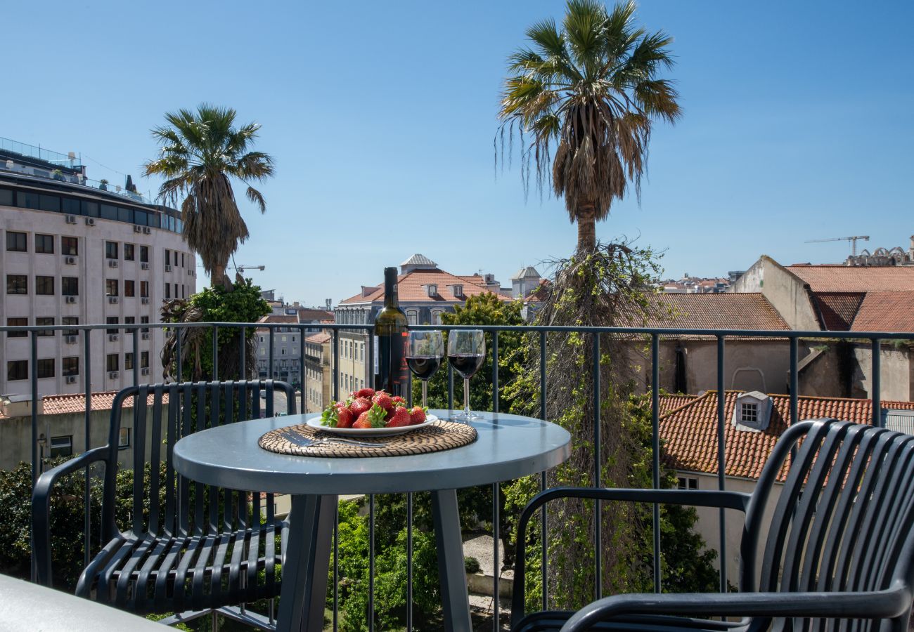 Appartement à Lisbonne - Retraite en Centre-Ville avec Terrasse Privée, Jacuzzi et Piscine