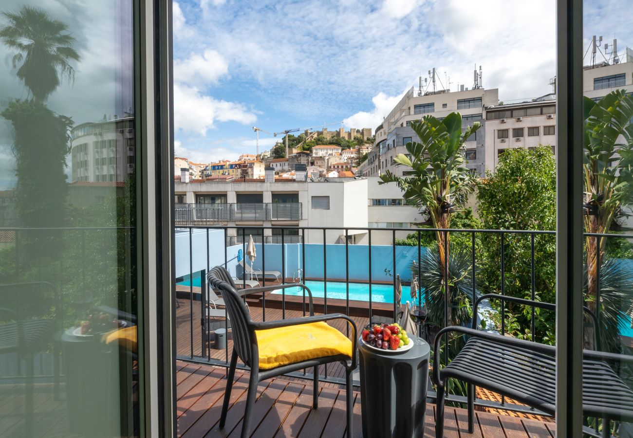 Appartement à Lisbonne - Charmant Appartement avec Balcon, Vue sur la Piscine et le Château de São Jorge
